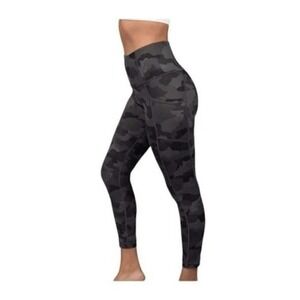Yogalicious Camo Print Leggings Black Gray Ankle Mid-Rise Pockets‎ XS